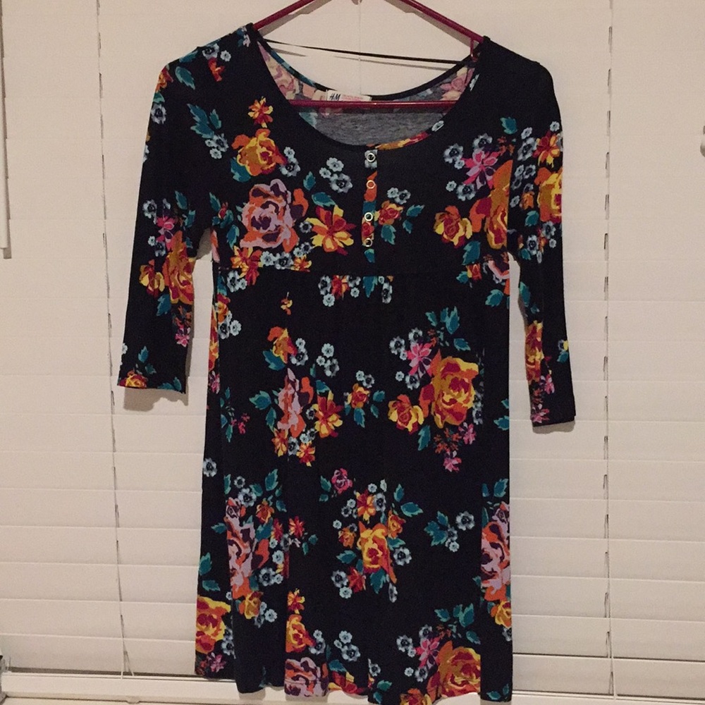 Cute floral top